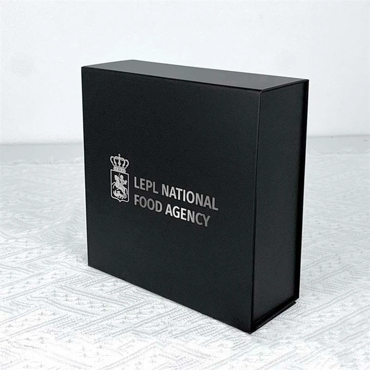 Bulk Apparel Boxes