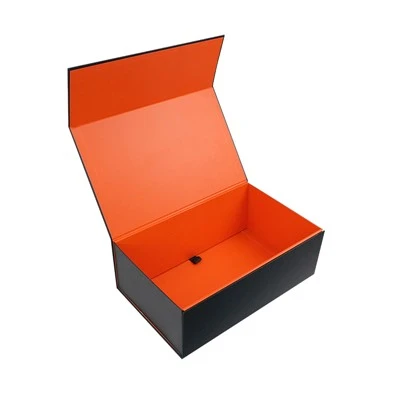 Caixa de cartón plegable roupa