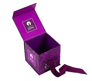 Pequenas caixas plegables cor púrpura para xoias